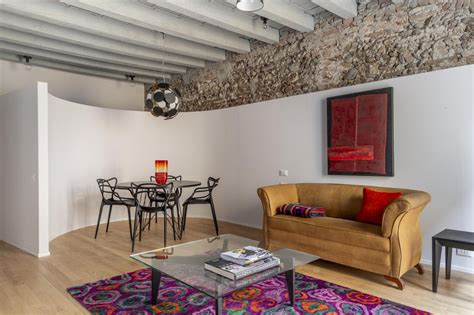 Learn the apartment essentials with our starter checklist! The Most Ingenious Studio Apartment You'll Ever See