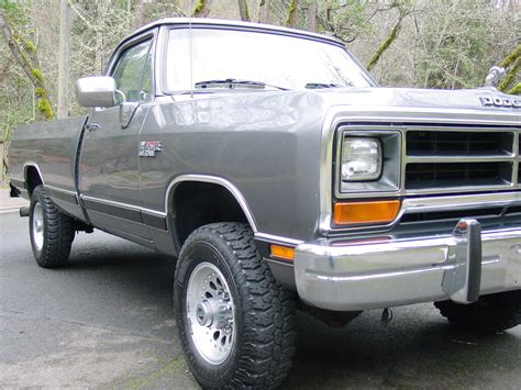 It is manufactured for use in commercial step vans. FIRST GENERATION 12 VALVE CUMMINS TURBO DIESEL 4WD PICKUP ...