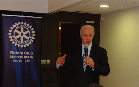 Una de las posiciones a asentar es la de central ante el estado de umtiti y la lesión de piqué. Carlos Tusquets veu elements d'esperança en l'evolució econòmica @ Rotary Club Manresa-Bages