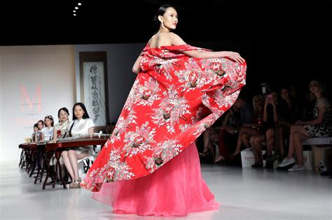15 Stunning Pictures From New York Fashion Week The Washington Post