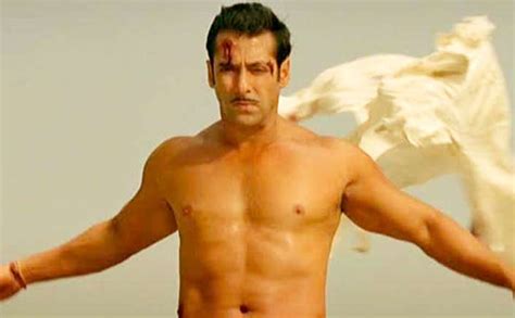 Shirtless Salman Khan In Race 3 A Journey Of This Trendsetting