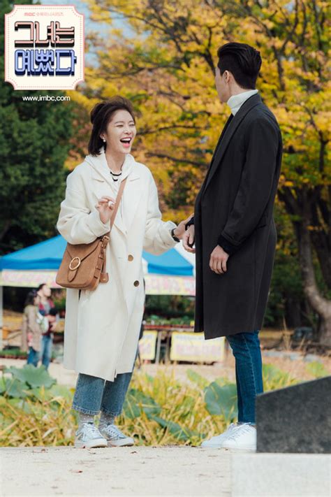 Playing a fashion magazine editor, park seo joon's ji sung joon should be impressing us with his intelligent looks, but looking at these stills. "She Was Pretty" Releases New Behind-The-Scenes Stills ...