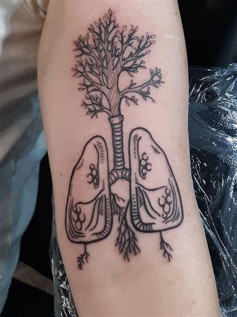 50 Creative Anatomical Lung Tattoos Give You Energy Style Vp Page 24