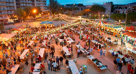 Alquiler pisos playa piso en playa arinaga centrico. Beer Festival Platja D'Aro (October) - Apartaments Les ...