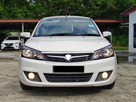 As a result of the various refinements made to the engine and transmission combination in the new saga, proton claims that fuel efficiency has improved by 10% to 5.4l/100 km with the manual, and by 11% to 5.6l/100 km with the cvt, both at a constant speed of. 2013 Proton Saga (4676) - BIM
