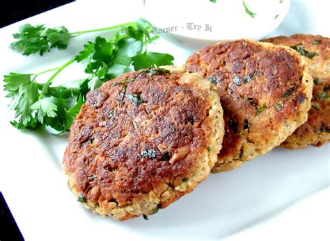 It is rich in essential minerals like calcium,magenisum,iron ,phosphorus,potassium,zinc and it also has vitamins like vitamin a ,choline and vitamin d. Tuna Fish Patties