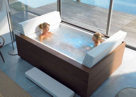 What are different types of jet bath therapy options available within jacuzzi bathtubs? Relax And Enjoy In Luxury Bathtubs - www.nicespace.me