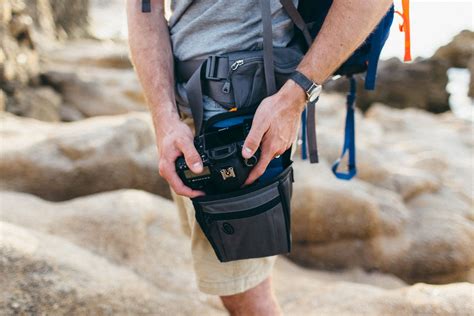 Best Way To Carry Camera While Hiking | Techstribe