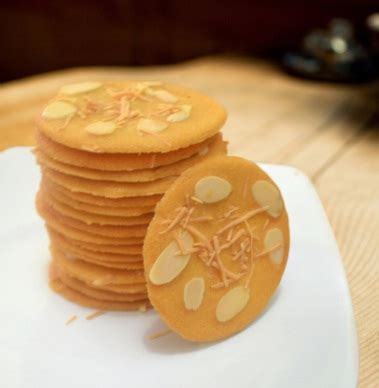 Resep Almond Crispy Cookies Kue Favorit Di Hari Raya Idul Fitri