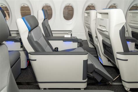 Breeze To Debut A220 — With New First Class — On Existing Routes