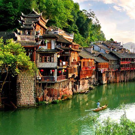 Famous Places To Visit In China China Places Asia Visit Travel Vacation