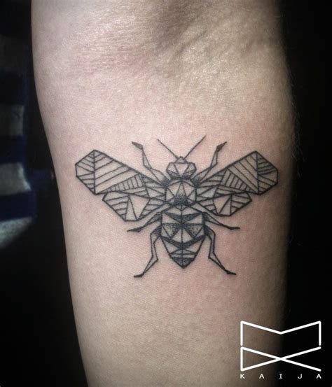 Kaija Ink Geometric Bee Tattoo 20th Birthday Presents I Tattoo Cool
