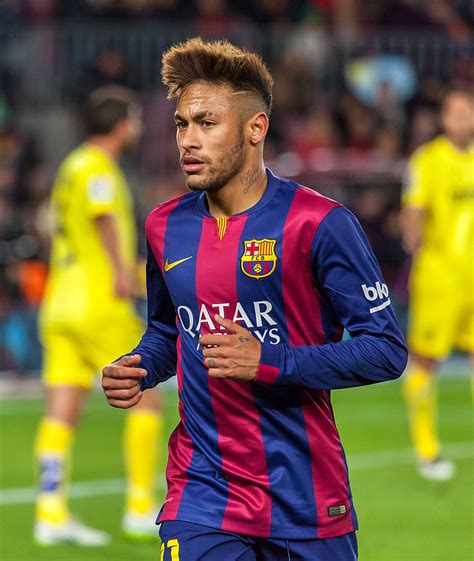 nejˈmaʁ dɐ ˈsiwvɐ ˈsɐ̃tus ˈʒũɲoʁ; File:Neymar - FC Barcelona - 2015.jpg - Wikipedia