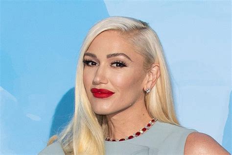 Her siblings are eric stefani, jill and todd stefani. Gwen Stefani's Dress Resembles Ocean Waves at Monte Carlo ...