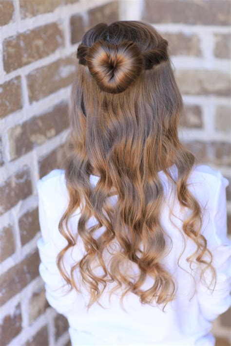 So i'm bringing you this cute picture day hairstyle whi. 20 Cute Hairstyles For Girls and Women | Picture day hair ...