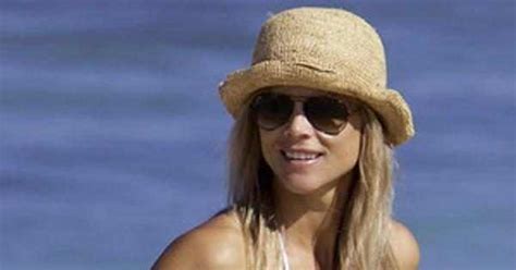 Elin Nordegrens Bikini Body Is Up To Par In The Bahamas E News