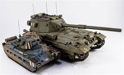 Fv215b 183 — Каропкару — стендовые модели военная миниатюра