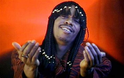 Chappelles Show Is Returning To Netflix After The Comedy Icon