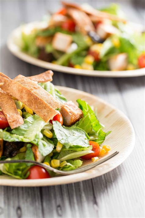 Grilled buffalo chicken cutlets recipe. Grilled Chicken and Corn Salad with Creamy Avocado ...