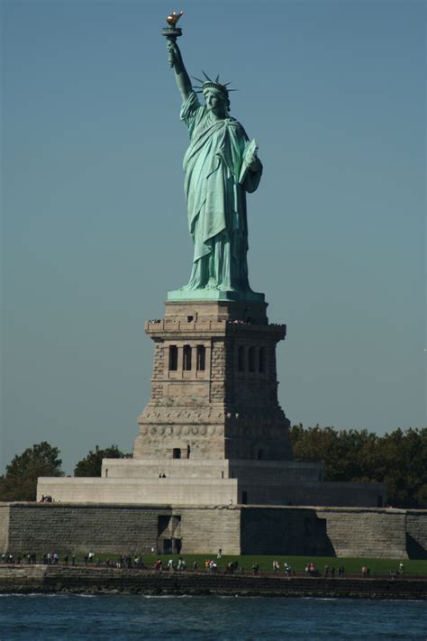 Grand Photos Of The Colossal Statue Of Liberty In New York City Photos