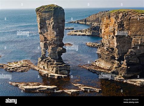 Yesnaby Castle Sea Stack Rock Hi Res Stock Photography And Images Alamy