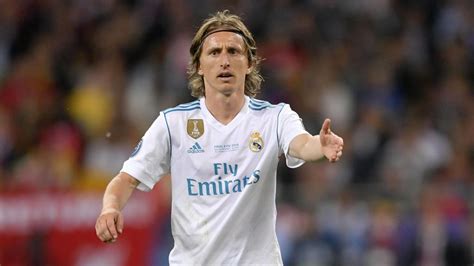 Paper Round Luka Modric Set For Huge New Contract Eurosport
