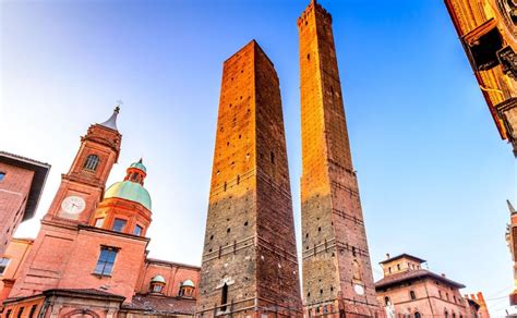 Bologna Tour - Rome And Italy Tourist Service