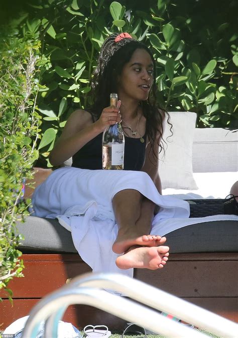 Malia Obama Spotted Sipping On A 20 Bottle Of Whispering Angel Rosé