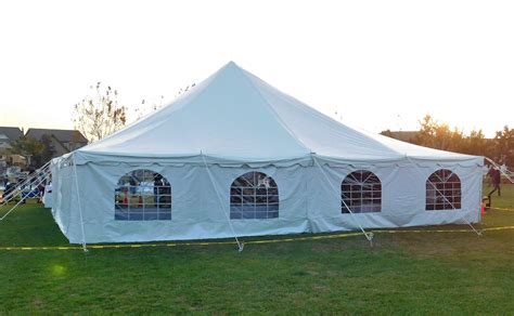 40×40 Pole Tent With Walls Facade Theme Party