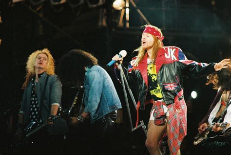 Guns N Roses Revisit Use Your Illusion On New Box Set