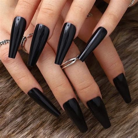 Cute Shape Fake Nails Black Coffin Long Press On Nails Medium Length