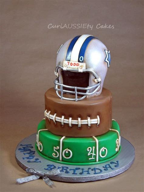 Amazing cake at a soccer party #soccer vecpix : Time for Kickoff: Football Cake Ideas for the Win ...