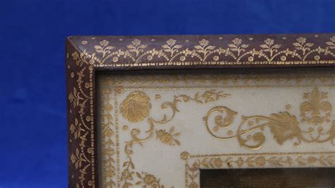 Lot Photo Frame With Gold Gilt