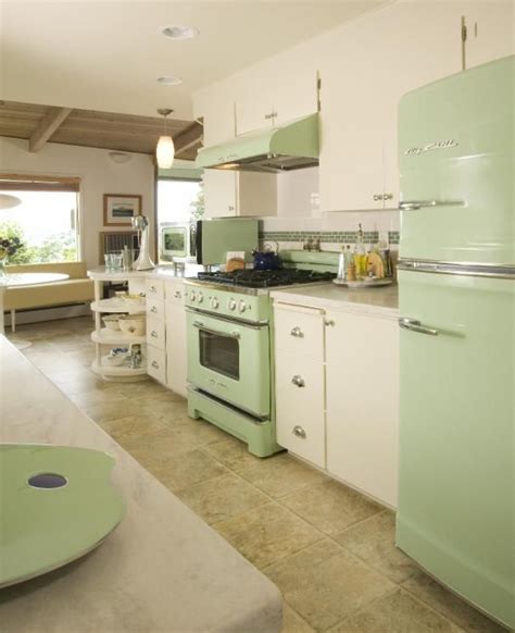 Green Kitchen In Seattle Wa By Neil Kelly Porch Retro Kitchen