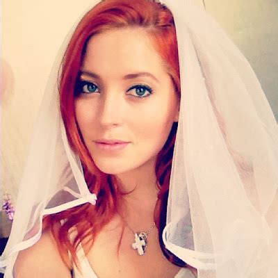 Pictures Videos NSFW Get Familiar X Fiery Redhead Lucy Collett 90
