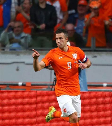 Robin Van Persie Holland Robin Van Persie Van Persie Football Pictures