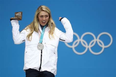 Mikaela Shiffrin Photos - Medal Ceremony - Winter Olympics Day 13 - 136 ...