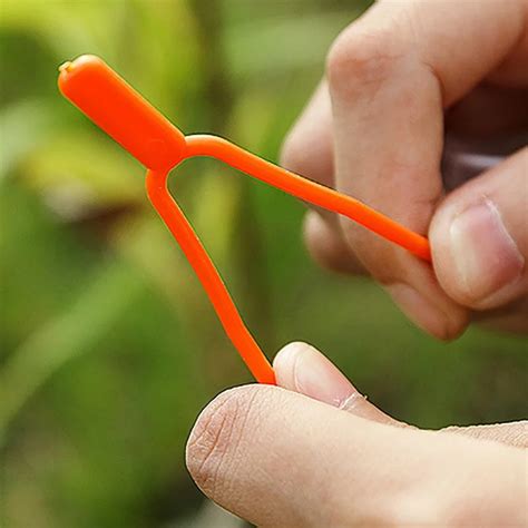 100pc Useful Garden Tools Plastic Quality Plant Clips Stolons Fixing
