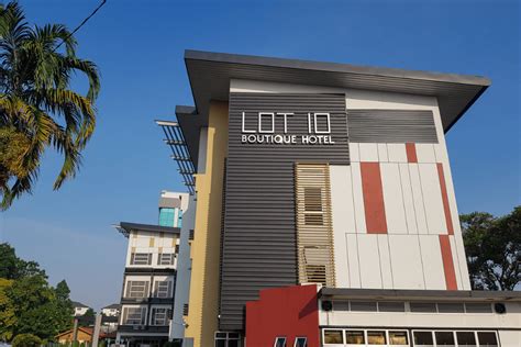 Public spaces have free wifi. Hotel Review - Lot 10 Boutique Hotel Kuching - Sarawak Borneo