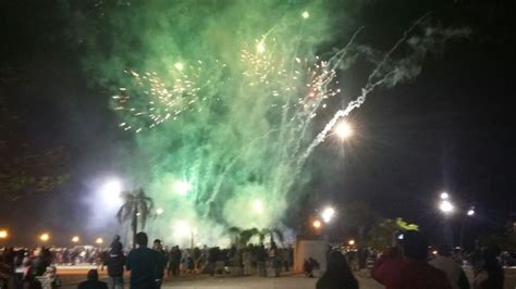 Un Show De Fuegos Artificiales Celebró El Bicentenario De La