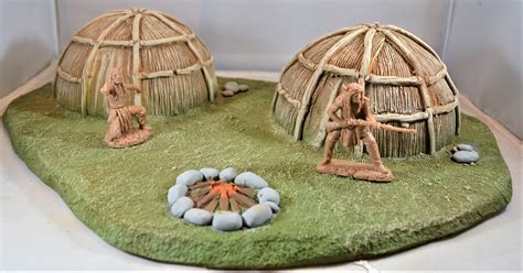 Atherton Scenics Painted Native America Village Wigwam Huts Diorama Pi