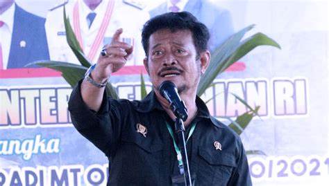 Beliau merupakan bekas timbalan menteri perusahaan perladangan dan. Bahas Pertanian Malut, SYL Tunggu AGK di Jakarta | Harian ...