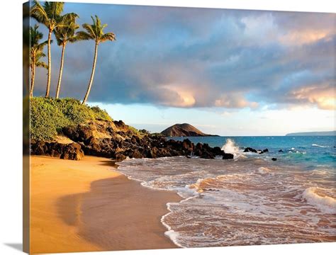Hawaii Maui Makena Secret Beach At Sunset Wall Art