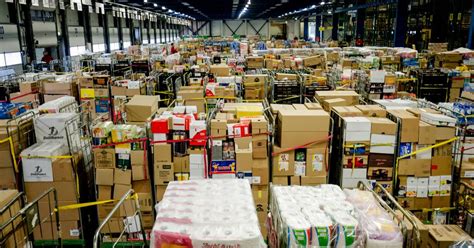 See the translation of drukte with audio pronunciation, conjugations, and related words. Extreme drukte bij bezorgdiensten boodschappen: Jumbo kan ...