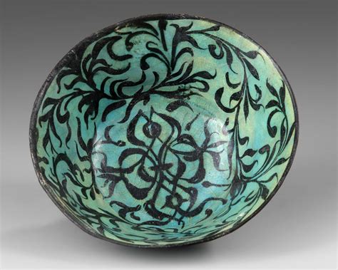 A Kashan Turquoise Blue Glazed Pottery Bowl Persia 12th 13th Century