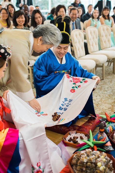 Traditional Korean Tea Ceremony Korean Wedding Traditions Korean