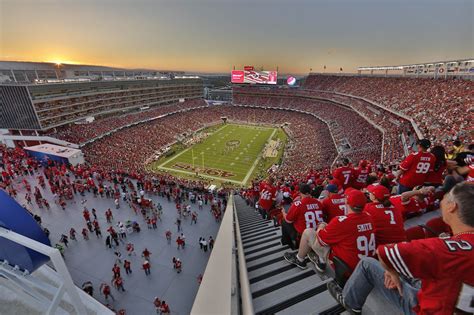 Take A Vip Tour Of Levis Stadium For A Behind The Scenes Look At Where
