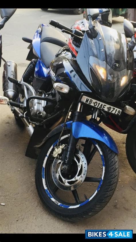 Both bikes are available in seven colours. Used 2014 model Bajaj Pulsar 220F for sale in Kolkata. ID ...