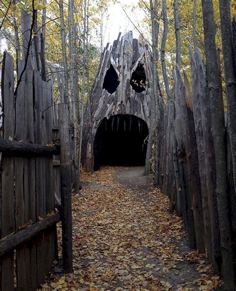 Awesome Scary Halloween Haunted House Outdoor Decoration