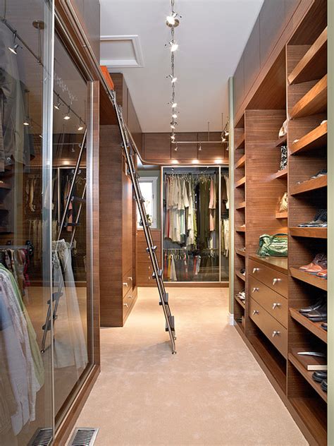 Recessed toilet paper holder and storage. Master Bathroom and custom Closet